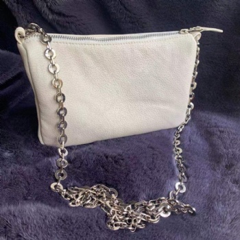  sheepskin handbag	
